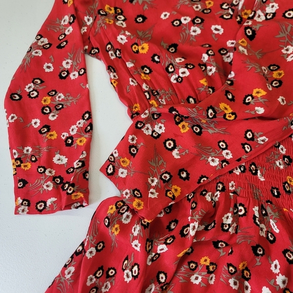 MAJE  V neck Rayelle Flower-print Crepe Dress In Imprime - Picture 8 of 15